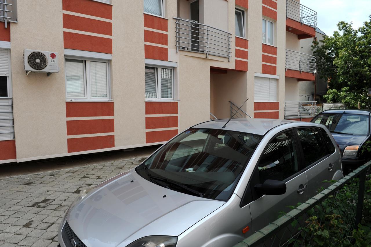 Central Deluxe Apartments أوهغيد المظهر الخارجي الصورة