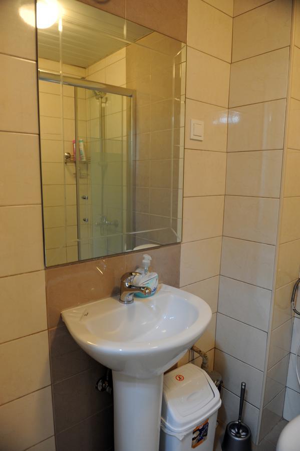 Central Deluxe Apartments أوهغيد المظهر الخارجي الصورة