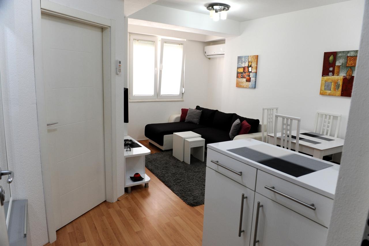 Central Deluxe Apartments أوهغيد المظهر الخارجي الصورة